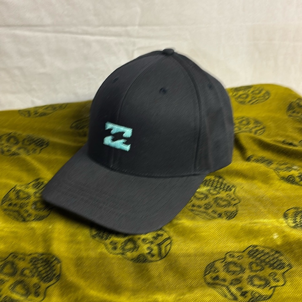 Billabong Men’s Snapback Navy Colour